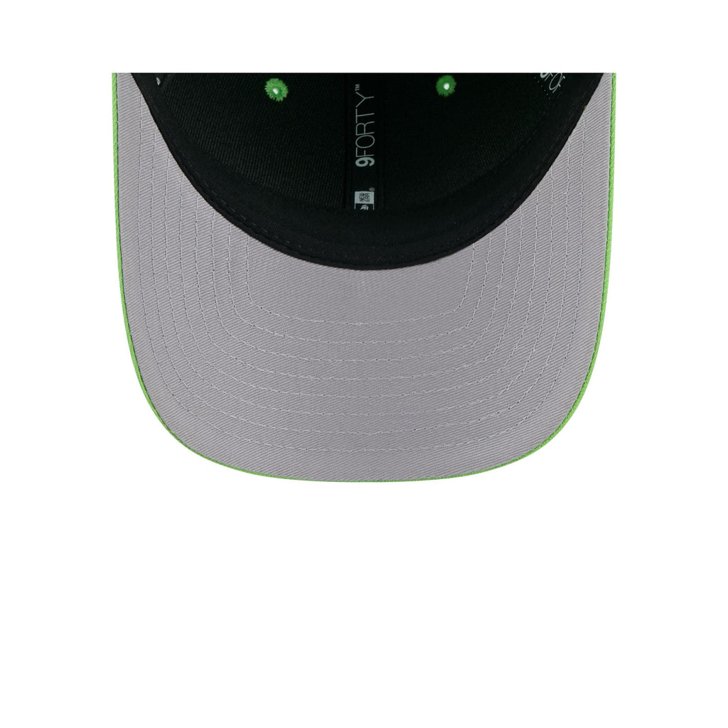 Seattle Seahawks Team Action Green 9FORTY M-Crown Snapback Hat