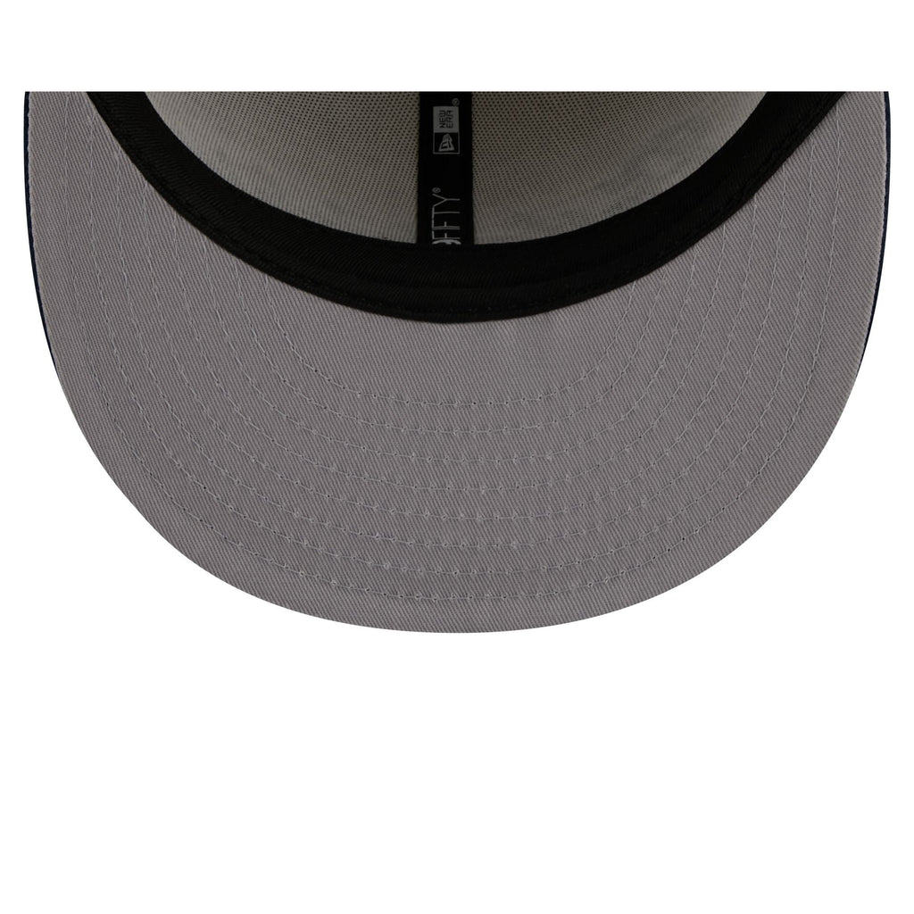 Philadelphia 76ers 2025 City Edition Chrome White Corduroy 9FIFTY Snapback Hat