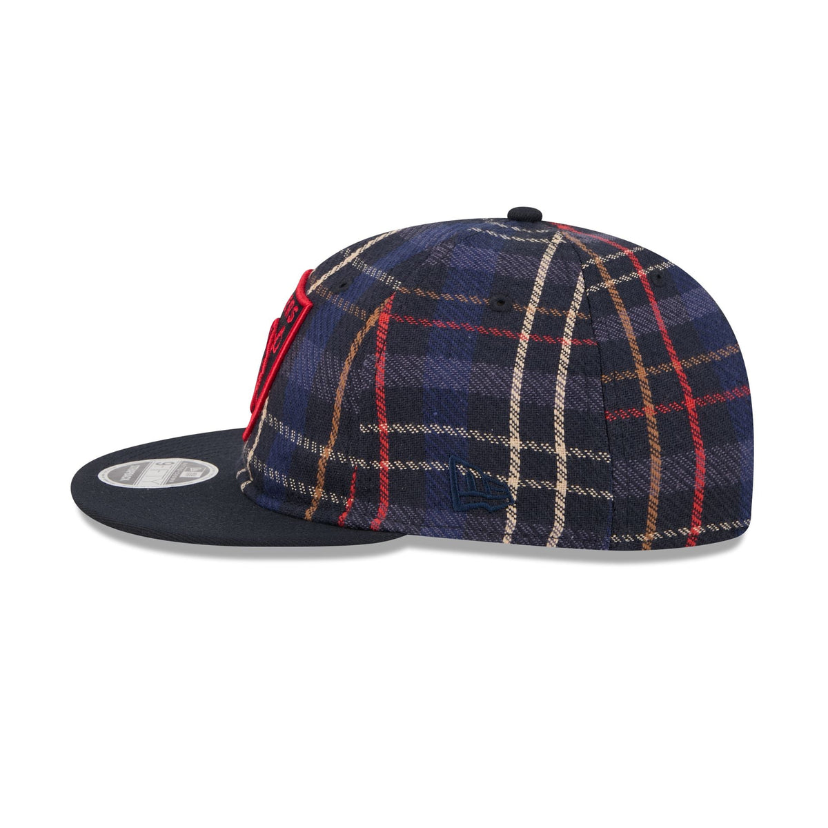Las Vegas Raiders Grunge Plaid Retro Crown 9FIFTY Adjustable Hat