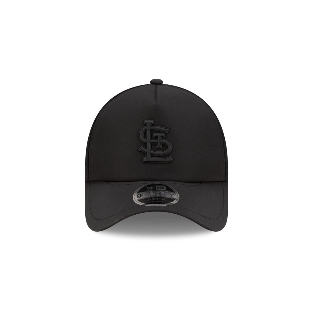 St. Louis Cardinals 2026 Batting Practice Black 9FORTY APEX Trucker Hat