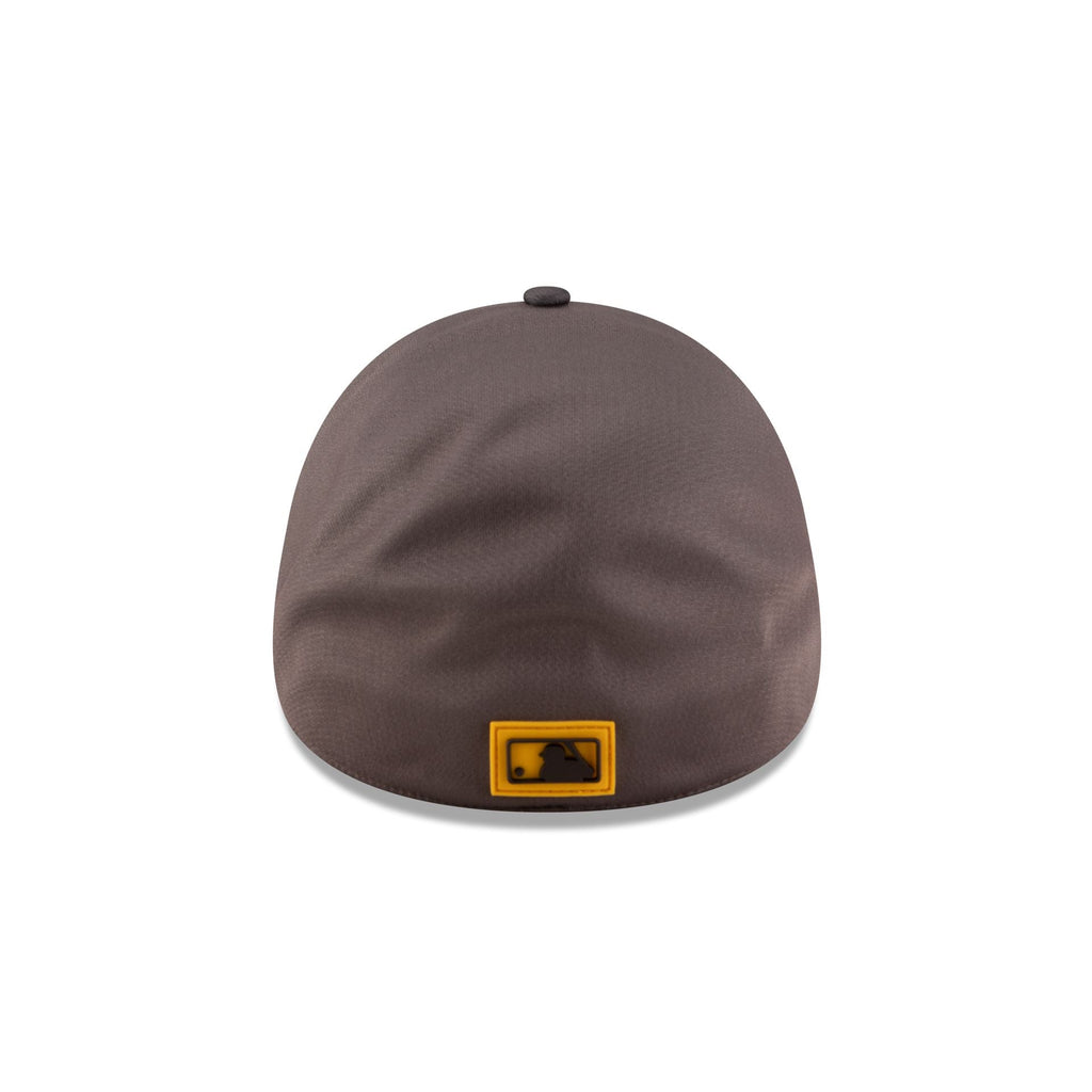 San Diego Padres 2026 Clubhouse Shadow Tech 39THIRTY INFINITY Stretch Fit Hat