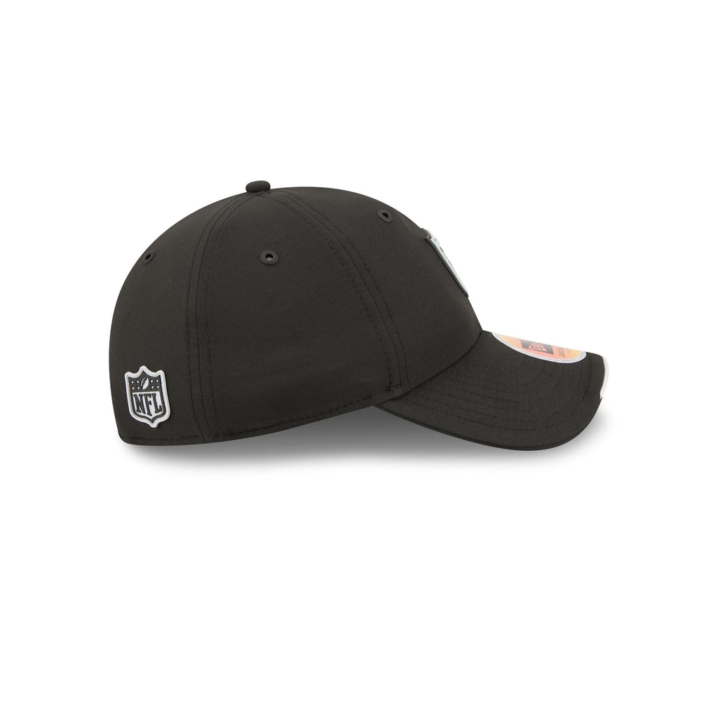 Las Vegas Raiders 2026 Sideline Casual Classic Snapback Hat