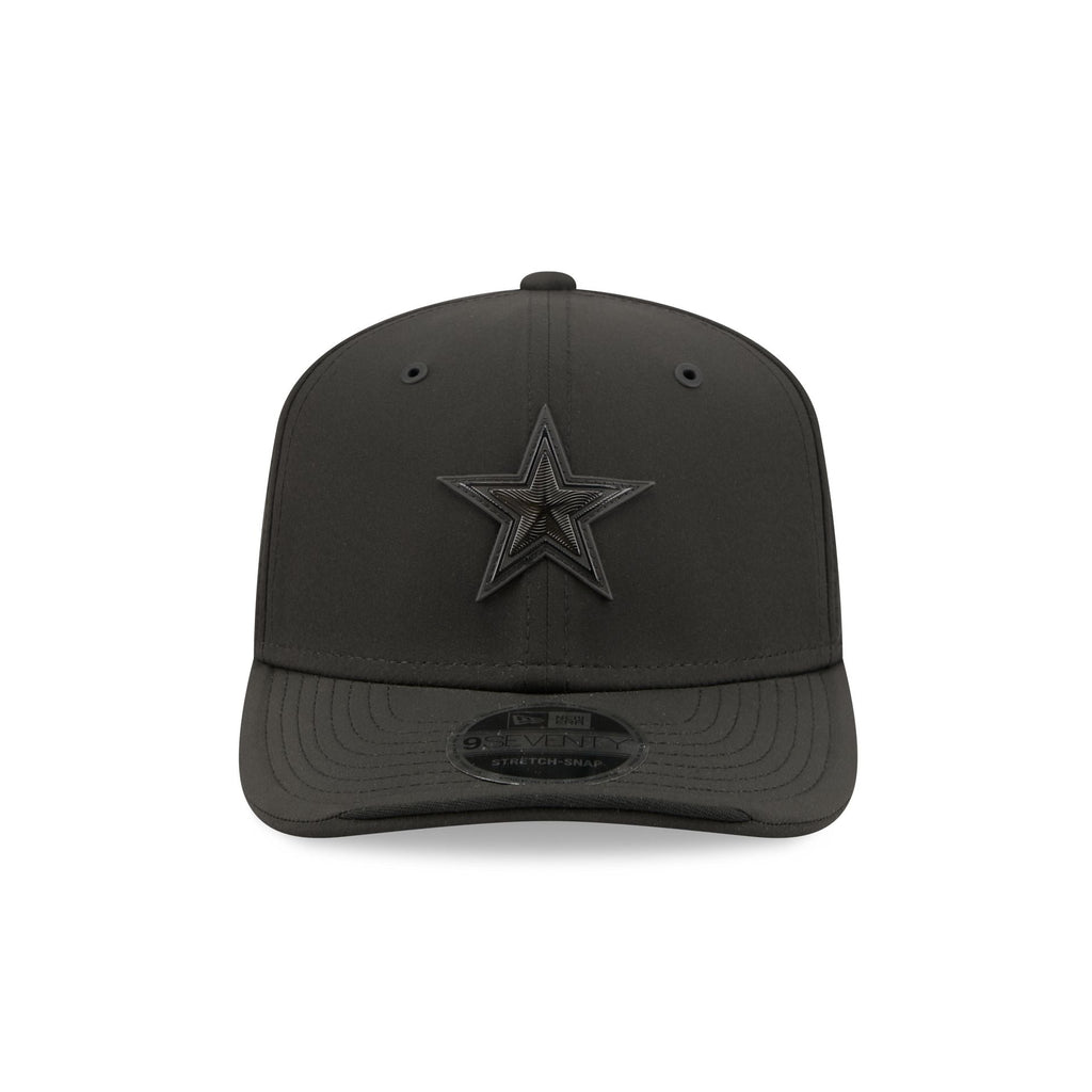 Dallas Cowboys 2026 Sideline Black 9SEVENTY Stretch-Snap Hat